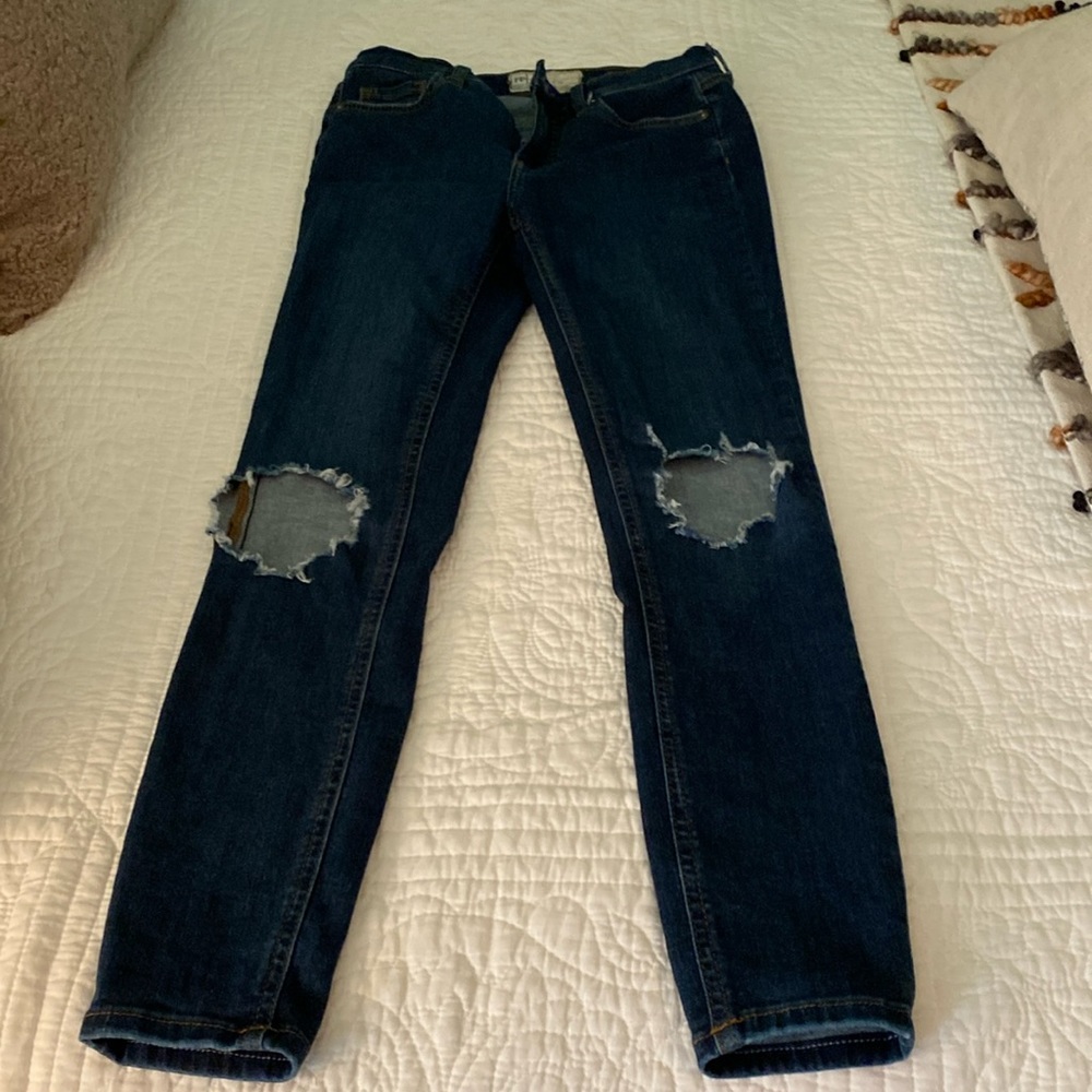 Freepeople Jeans Dark Rinse Distressed Knees